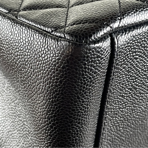 Chanel Black Caviar Grand Shopping Tote - Picture 6 of 16
